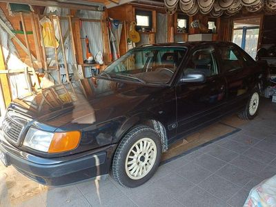 Schwarz Gebraucht 1991 Audi 100 Limousine | 2.700 €