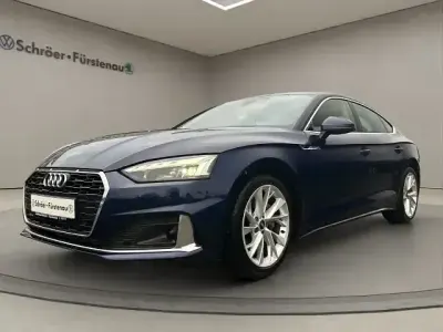 Używany Audi A5 Sportback Advanced 204 KM (150 kW) 2022 Niebieski Hatchback