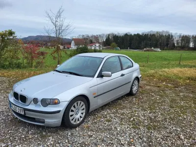 Gebraucht BMW 320 150 PS (110 kW) 2002 Silber Limousine