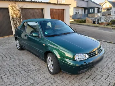 Usata VW Golf 120 CV (88 kW) 1998 Verde Cabrio