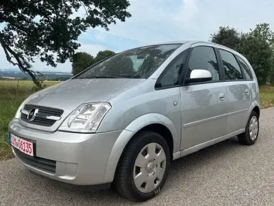 Gebraucht Opel Meriva 87 PS (63 kW) 2004 Silber Van / Kleinbus