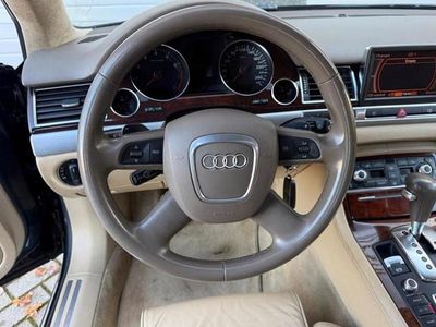Gebraucht 2004 Audi A8 Limousine | 10.000 € (Etwas zu teuer)