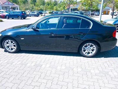 Brugt BMW 325 218 HK (160 kW) 2006 Sort Sedan