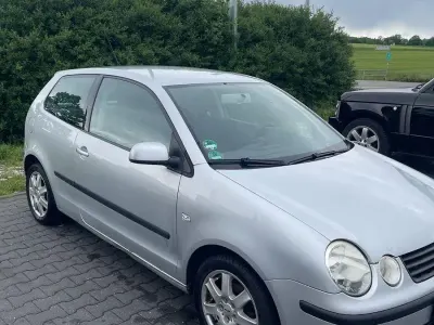 Occasion VW Polo Basis 64 ch (47 kW) 2003 Argent Berline