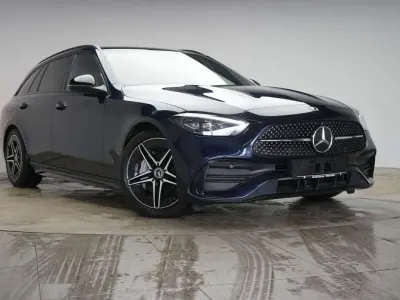 Gebraucht Mercedes C300 AMG 258 PS (189 kW) 2022 Cavansitblau Kombi