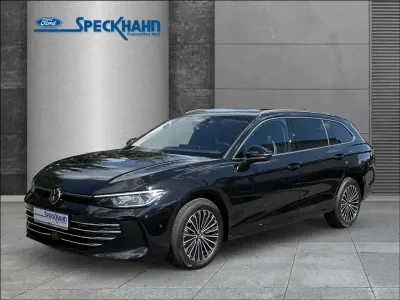Gebraucht VW Passat Elegance 150 PS (110 kW) 2025 Grenadillschwarz metallic Kombi