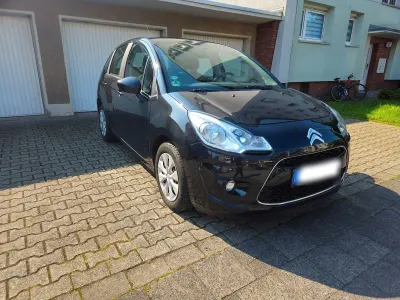 Gebraucht Citroën C3 Tendance 95 PS (69 kW) 2011 Schwarz Limousine