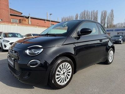Gebraucht Fiat 500e Action 69 kW (95 PS) 2022 Nero profondo/cattivo/kyalami/ Limousine