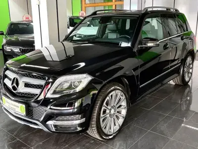 Gebraucht Mercedes GLK250 204 PS (150 kW) 2013 Schwarz SUV