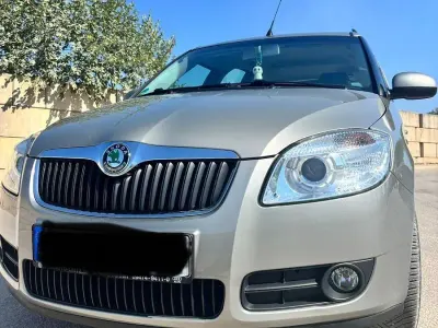 Gebraucht Skoda Roomster 86 PS (63 kW) 2007 Silber Van / Kleinbus