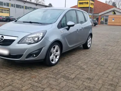 Brugt Opel Meriva 101 HK (74 kW) 2010 Grå MPV