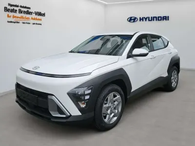 Neu Hyundai Kona Select 150 PS (110 kW) 2026 Atlas white / sol SUV