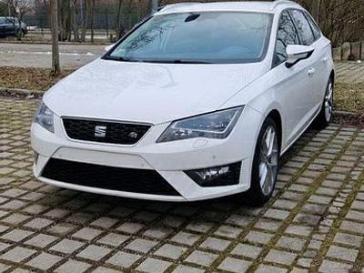 Begagnad Seat Leon ST FR 179 HK (131 kW) 2016 Vit Kombi