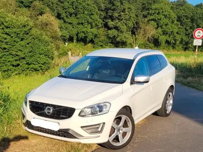 Gebraucht Volvo XC60 R-Design 230 PS (169 kW) 2014 Weiß SUV