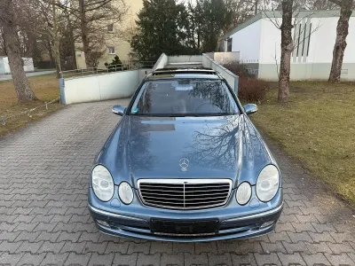Gebraucht Mercedes E240 Avantgarde 177 PS (130 kW) 2004 Limousine