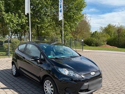 Usata Ford Fiesta 82 CV (60 kW) 2010 Nero Utilitaria