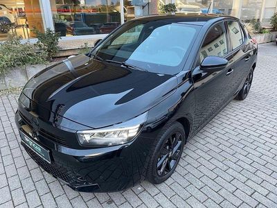 Używany Opel Corsa 101 KM (74 kW) 2024 Czarny Sedan/Limuzyna