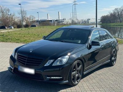 Gebraucht Mercedes E350 AMG 272 PS (200 kW) 2009 Schwarz Limousine