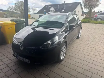 Gebraucht Renault Clio Intens 118 PS (86 kW) 2016 Schwarz Limousine