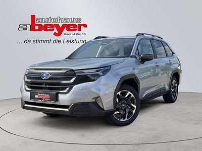 Neu Subaru Forester Exclusive+ 136 PS (100 kW) 2025 Silber SUV