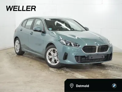 Occasion BMW 120 Performance 170 PK (125 kW) 2025 Groen Hatchback