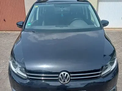 Gebraucht VW Touran Comfortline 140 PS (102 kW) 2012 Schwarz Van / Kleinbus