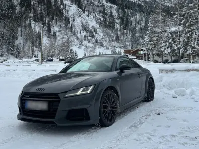Gebraucht Audi TT Ambiente 230 PS (169 kW) 2015 Grau Coupé
