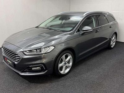 Grau Gebraucht 2019 Ford Mondeo Titanium Kombi | 15.500 € (Fairer Preis)