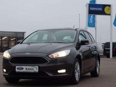 Grau Gebraucht 2018 Ford Focus Business Edition Limousine | 10.872 € (Fairer Preis)