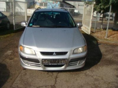 Gebraucht Mitsubishi Space Star Comfort Edition 98 PS (72 kW) 2004 Silber Van / Kleinbus