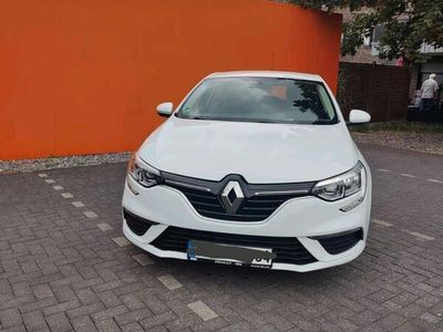 gebraucht Renault Mégane IV 