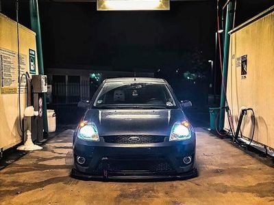 Gebraucht Ford Fiesta ST 82 PS (60 kW) 2007 Grau Kleinwagen