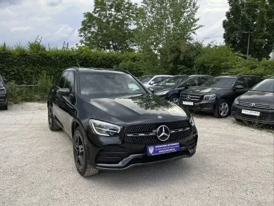 Gebraucht Mercedes GLC220 AMG line 194 PS (142 kW) 2020 Obsidianschwarz SUV
