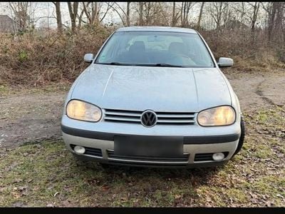 Gebraucht VW Golf IV 75 PS (55 kW) 2002 Grau Kleinwagen
