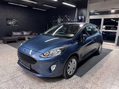 Second-hand Ford Fiesta Cool & Connect 71 CP (52 kW) 2019 Albastru Hatchback