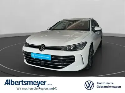 Gebraucht VW Passat Elegance 150 PS (110 kW) 2024 Weiß Kombi