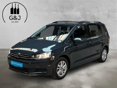 Usata VW Touran Comfortline 150 CV (110 kW) 2023 Grigio Monovolume