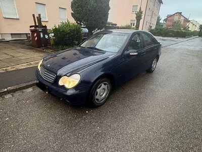 Mercedes C220