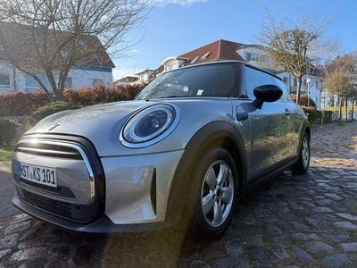 Gebraucht Mini Cooper Essential 136 PS (100 kW) 2022 Silber Kleinwagen