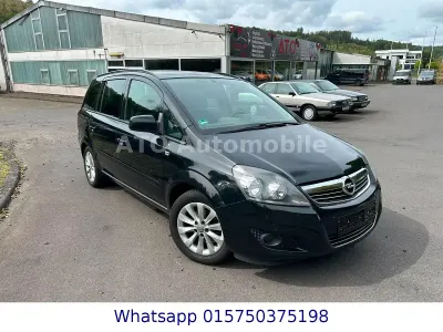Gebraucht Opel Zafira Family 140 PS (102 kW) 2014 Schwarz Van / Kleinbus