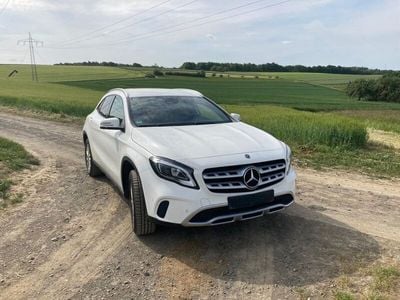 Mercedes GLA180