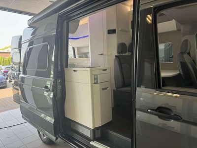 Gebraucht VW California California 177 PS (130 kW) 2024 Grau Van