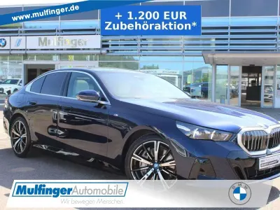 Gebraucht BMW 550e M Sport 489 PS (359 kW) 2024 Blau Limousine