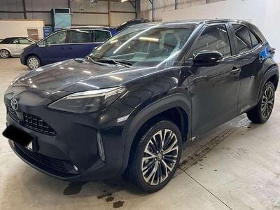 Gebraucht Toyota Yaris Cross Elegant 92 PS (67 kW) 2024 Schwarz SUV