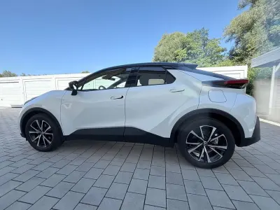 Gebraucht Toyota C-HR Team 197 PS (144 kW) 2024 Weiß SUV
