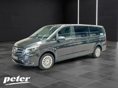 Gebraucht Mercedes Vito 237 PS (174 kW) 2021 Graphitgrau metallic Van