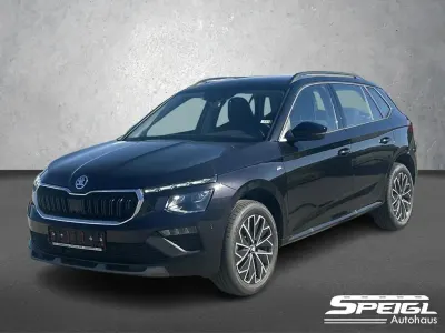 Neu Skoda Kamiq Tour 150 PS (110 kW) 2026 Blackmagicperleffekt SUV