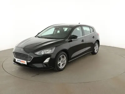Gebraucht Ford Focus Cool & Connect 101 PS (74 kW) 2019 Schwarz Limousine