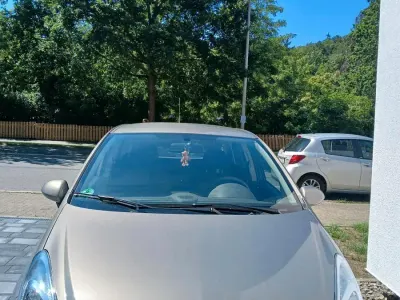 Gebraucht Opel Corsa 87 PS (63 kW) 2013 Braun Kleinwagen