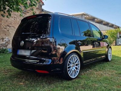 Gebraucht VW Touran Highline 140 PS (102 kW) 2011 Schwarz Van / Kleinbus